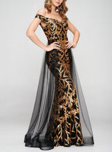 Load image into Gallery viewer, 🔥Queen Sequin Maxi Dress 🔥